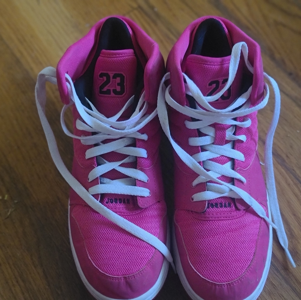 Nike Air Jordan 23 Flight 4 Vivid Pink
